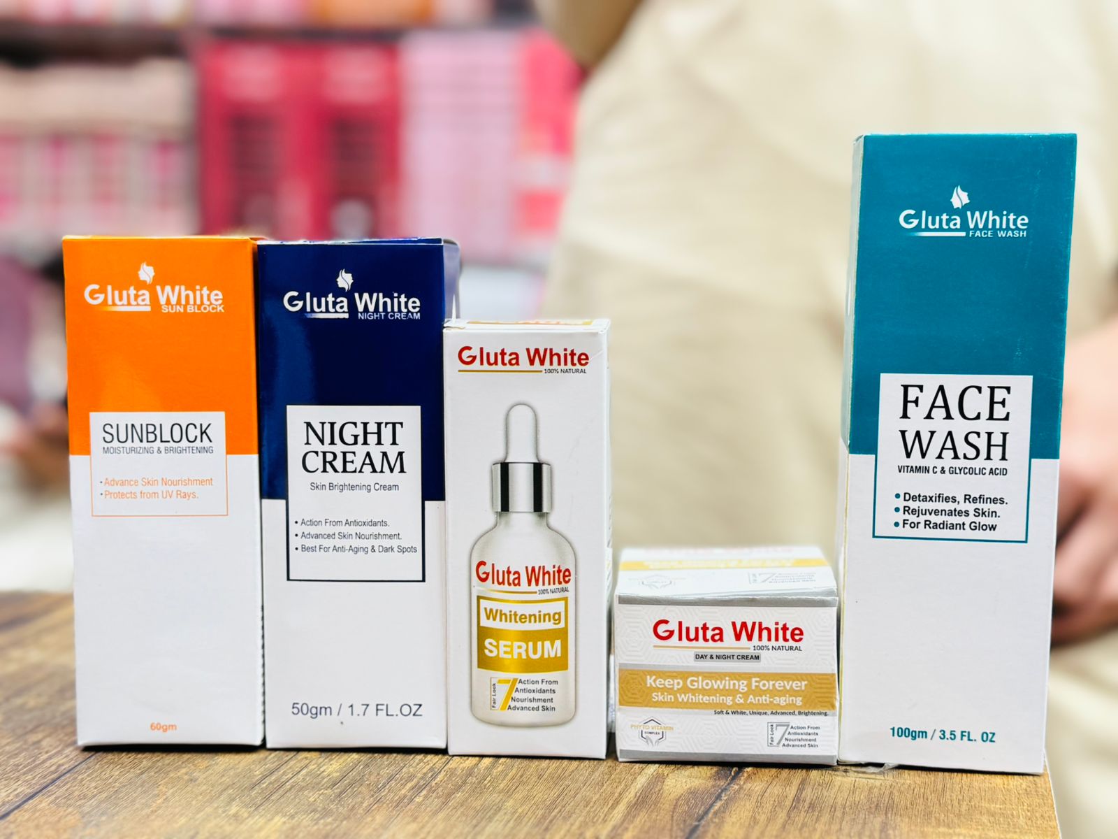 Gluta White 5 Piece Skin Care Set Brightening Face Wash Serum Night Cream Sunblock Complete Beauty Kit - Image 3