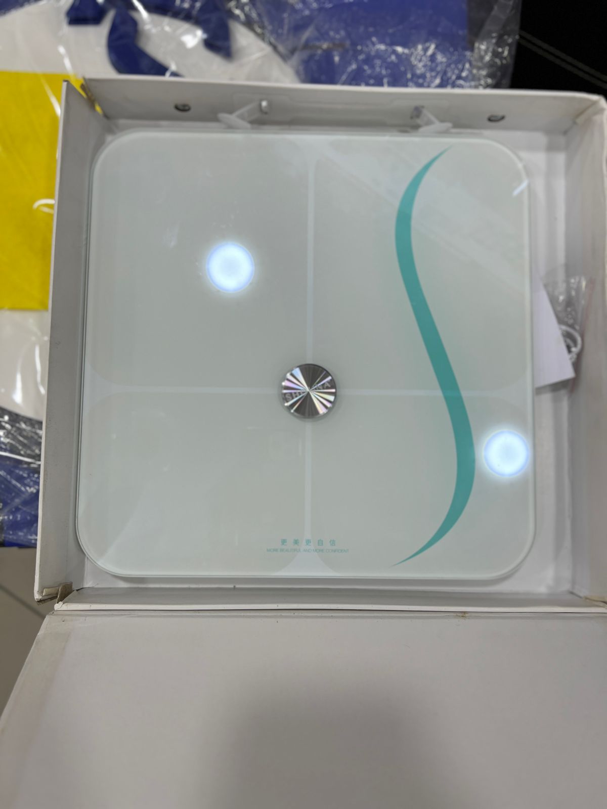 Shouna Elite Precision Smart Body Composition Scale & Wellness Analyzer - Image 4