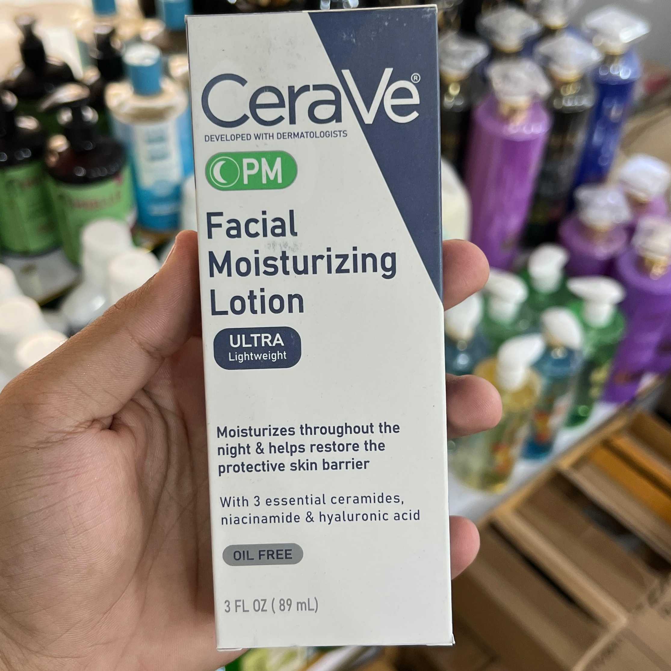 Cerave Moisturizing Lotion For Cold Weather Providing Deep Hydration Gentle Care Everyday Skin Care Support - 89ML - Image 4